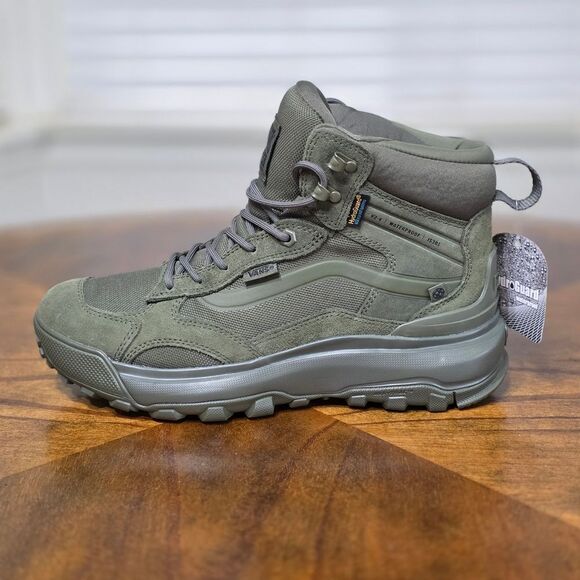 Vans MTE Crestline Waterproof Hiking Boots Green Men\'s 11.5 HydroGuard Brand New